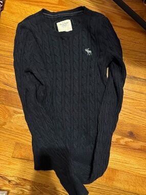 Abercrombie & Fitch Navy Cable-Knit Crewneck Sweater